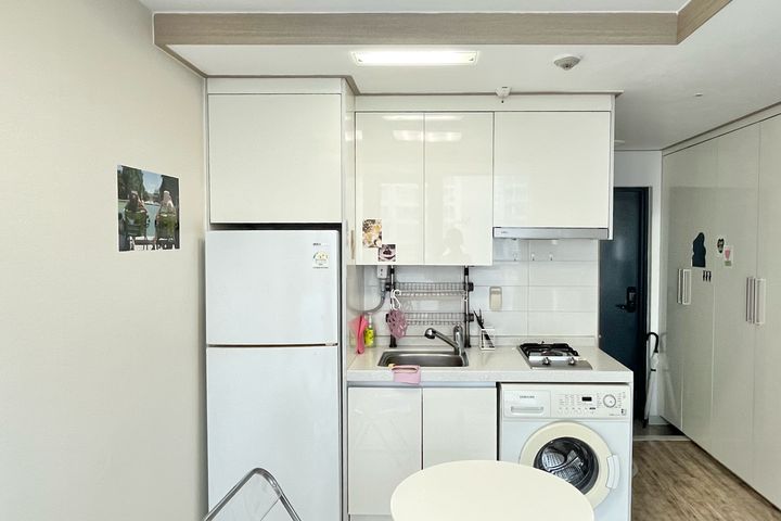 Seomyeon-Bujeon, Fully Furnished, Parking Ava 5th image