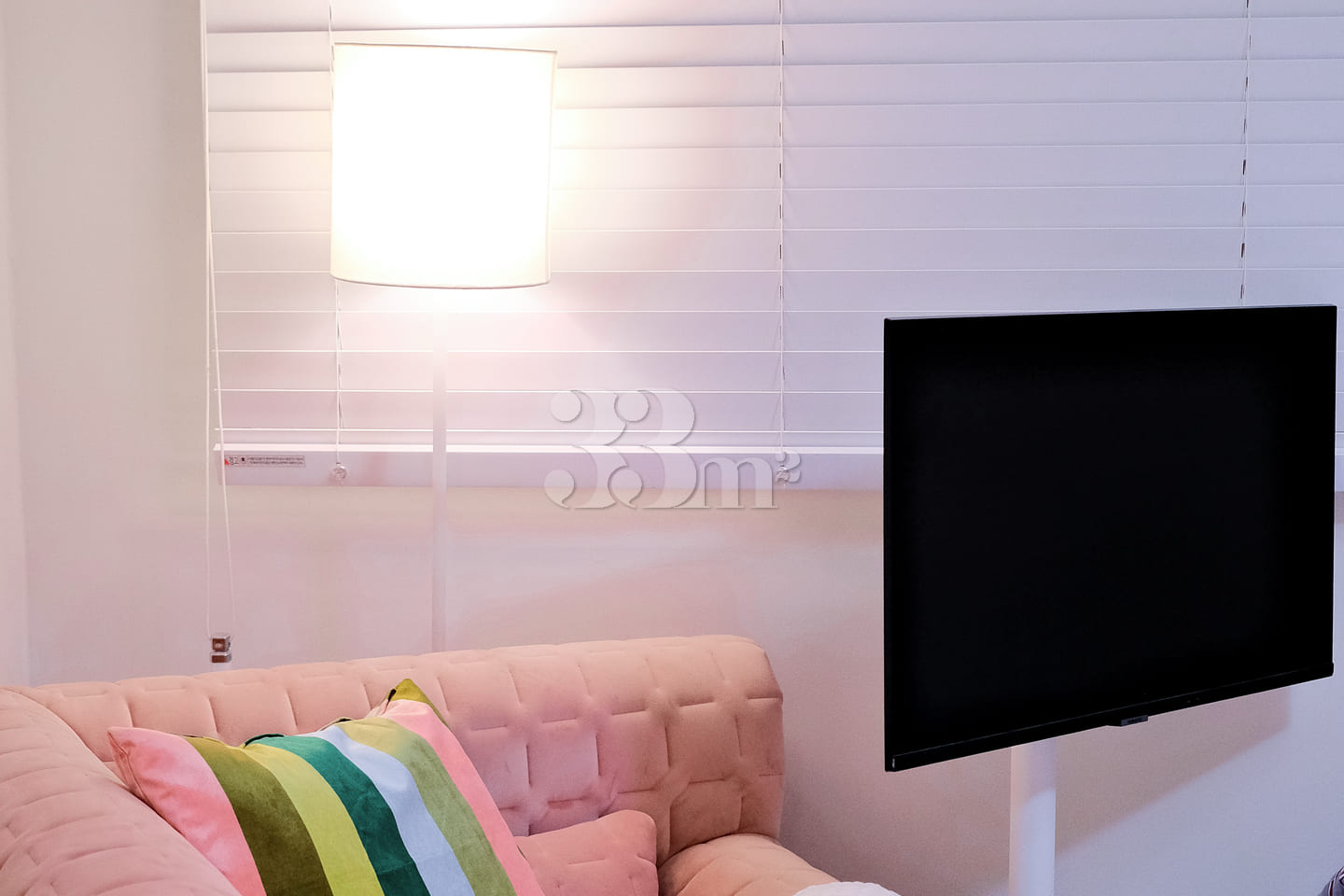 Jamsil 🌼 Sleeps 3 ✅ Room with a Spacious Ter 3th image