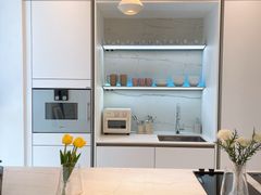 Newly built suite near Cheongdam Intersection 4th image