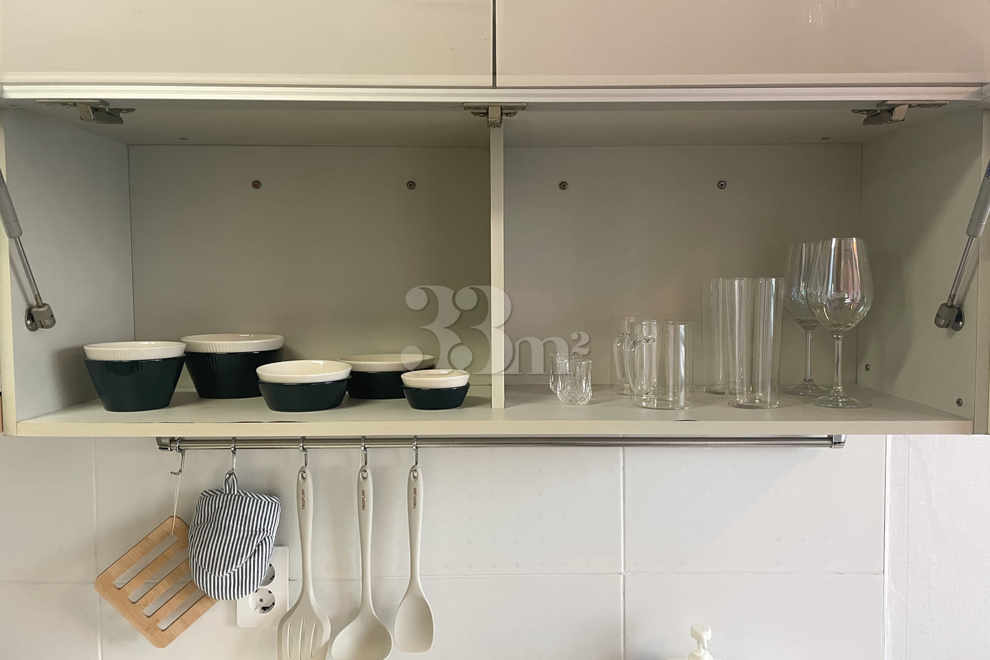 Lowest price for a fully furnished apartment  5th image