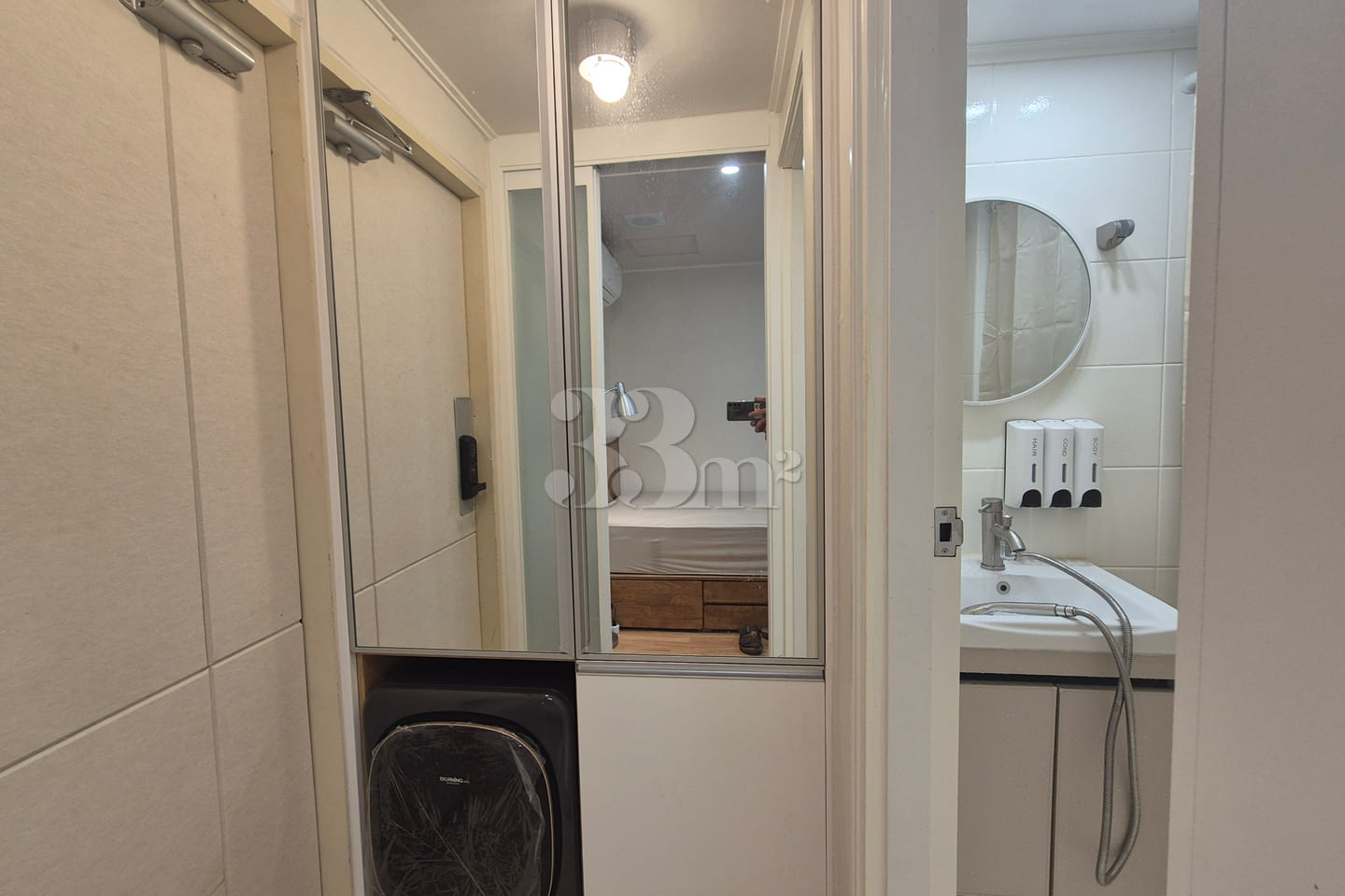 Fully furnished, renovated, 5th floor with el 6th image