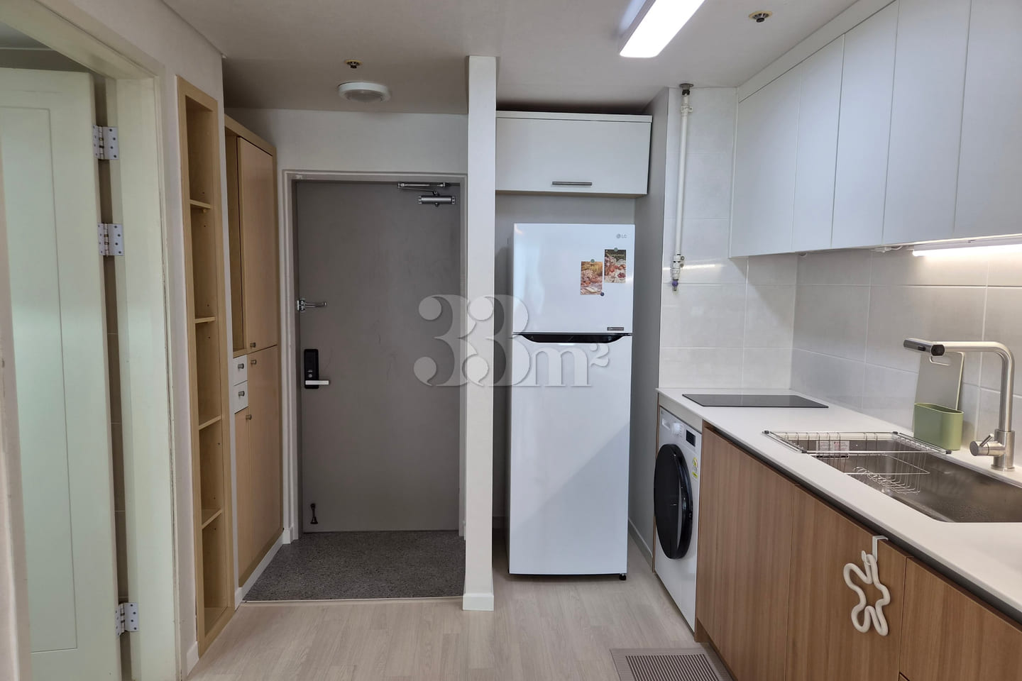Jamsil Saenae – fully renovated and spotless. 17th image