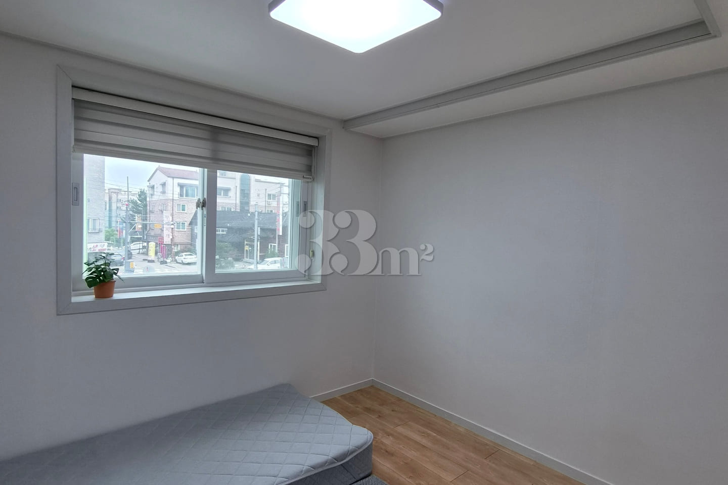 A cozy and comfortable space 3th image