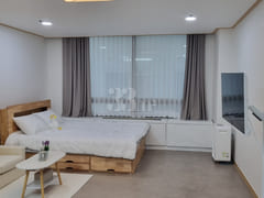 Dunsan-dong Healing House 0th image