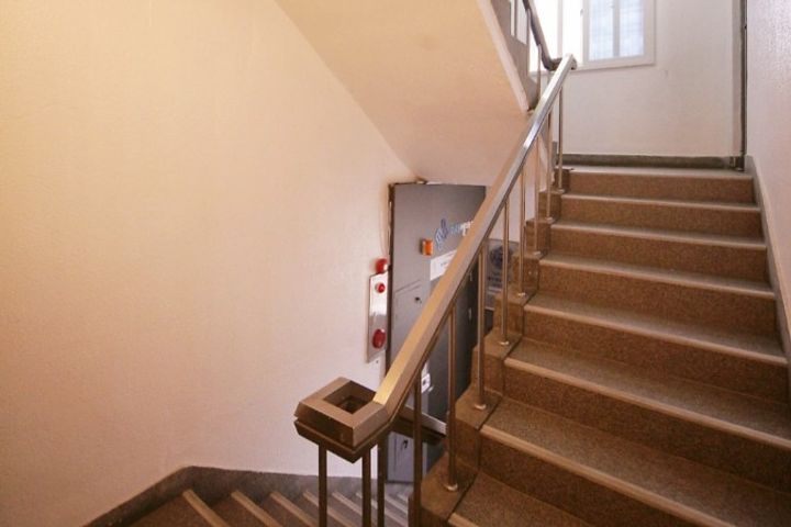 New, fully-furnished room for women (2 availa 5th image