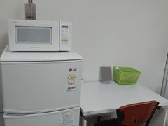 Newly built studio apartment within walking d 3th image