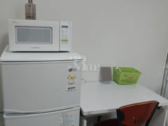 Newly built studio apartment within walking d 3th image