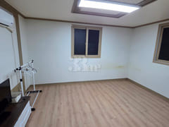 Yeongdeok Studio Apartment with Separate Kitc 1th image