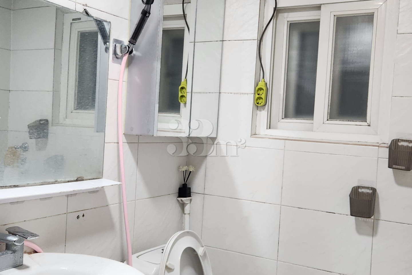 Large studio apartment 1 minute from Wangsimn 5th image