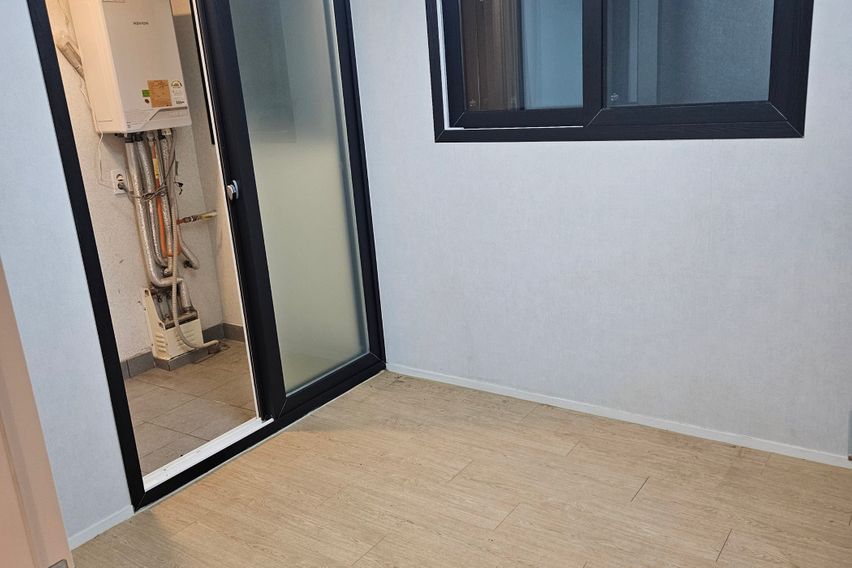 넓은 투룸 에어컨 2대 4번째 이미지