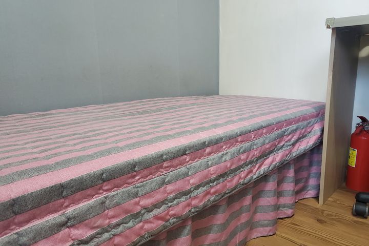 Fully furnished, women-only accommodation nea 2th image