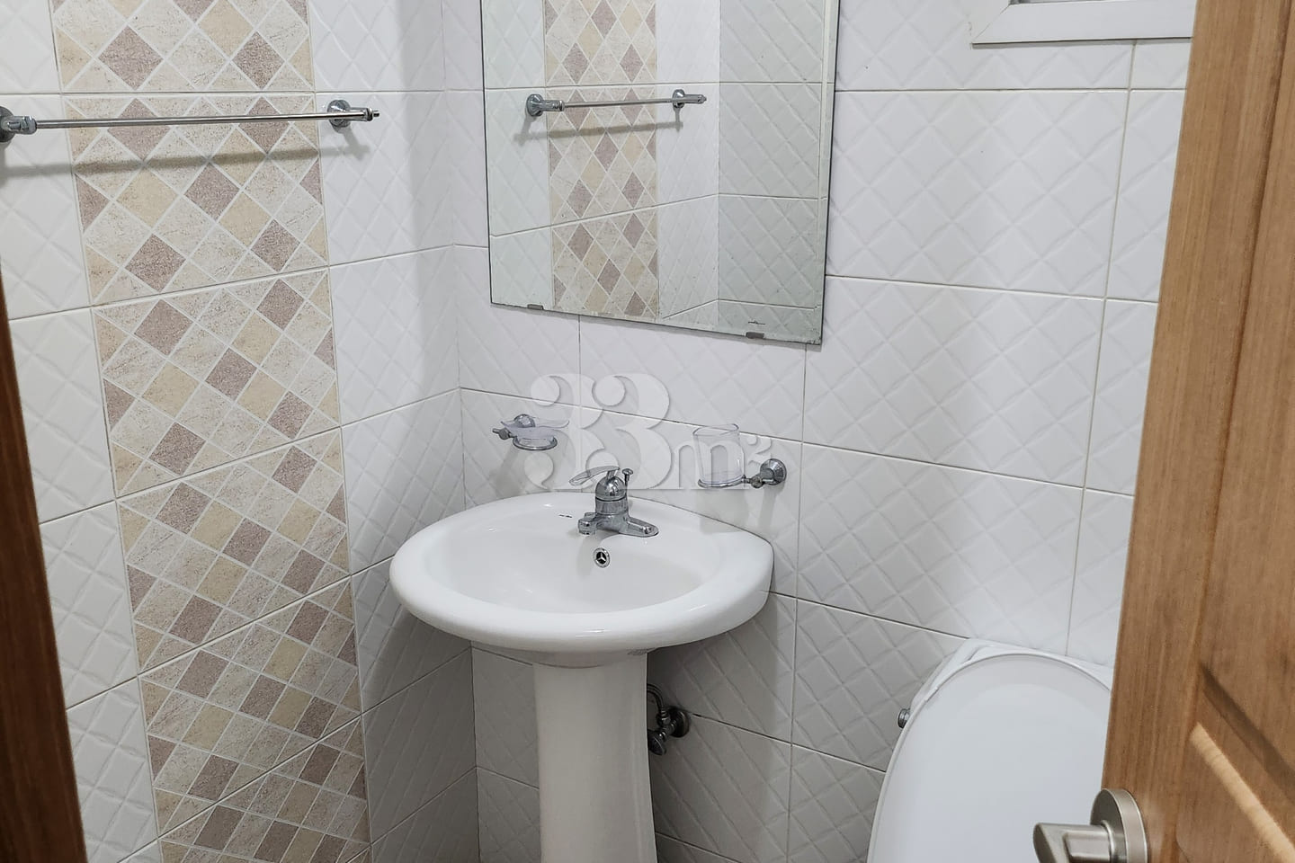 A room with a beautiful ocean view in the new 2th image