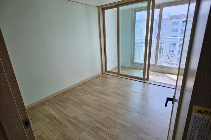 Entire apartment in Cheonan 5th image