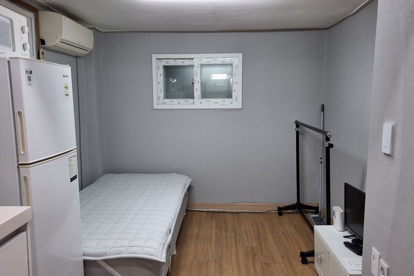 상가건물 뒤 1칸 방임 2번째 이미지