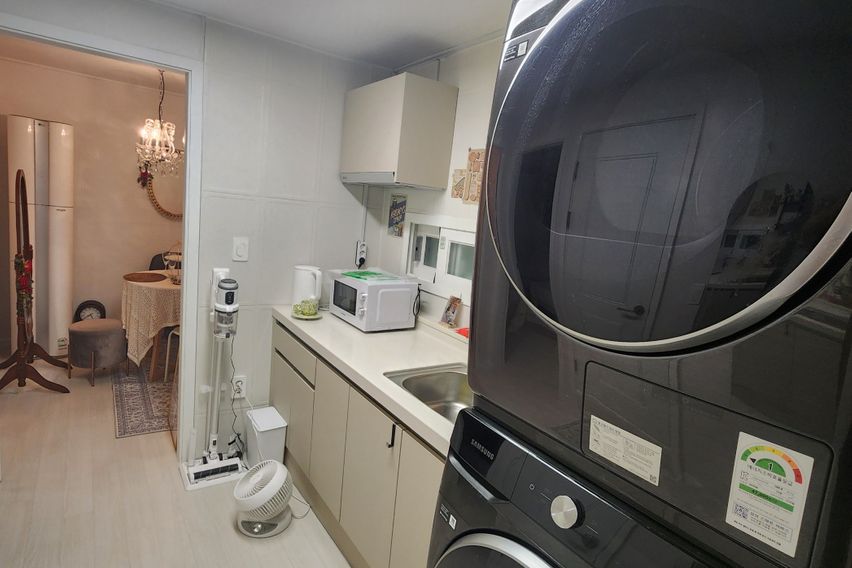 따뜻하고 아늑한 방 0번째 이미지