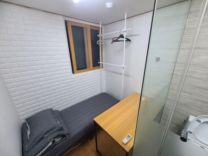 신사역 신사고시텔406 방 이미지