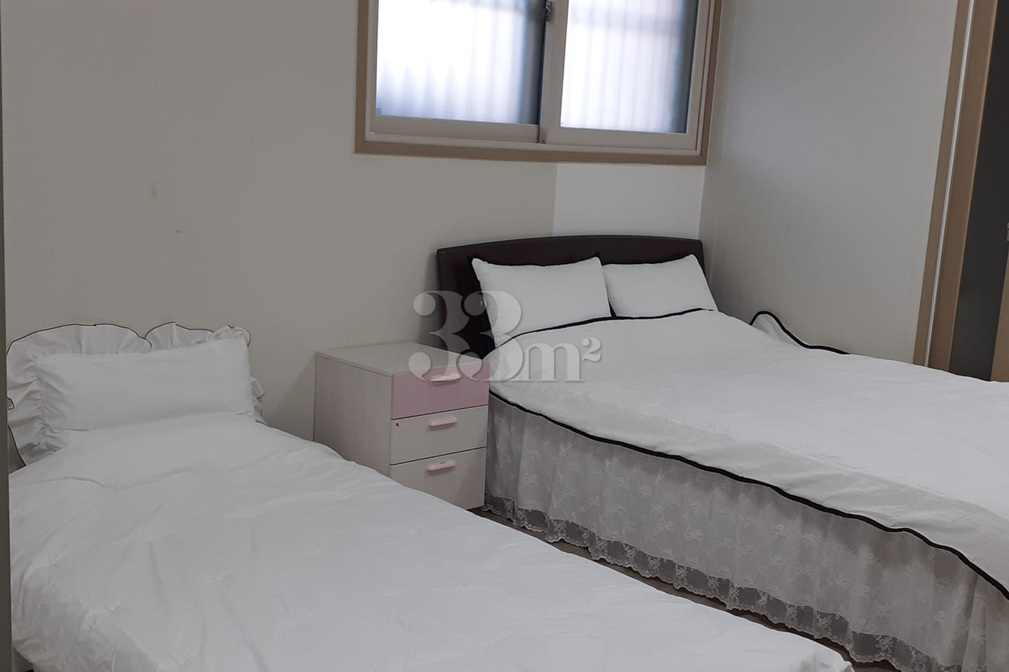 1.5-room apartment, 4, 7-minute walk from Yon 0th image