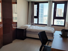 Brahms Room 102 0th image