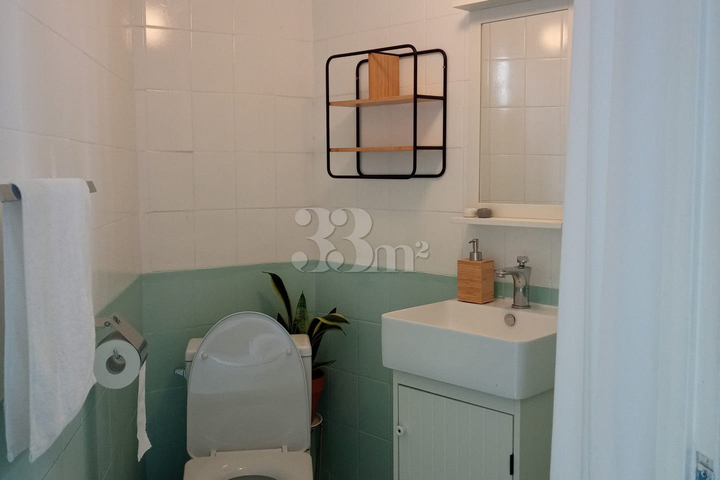 5 minutes from DMC Station, fully furnished 1th image