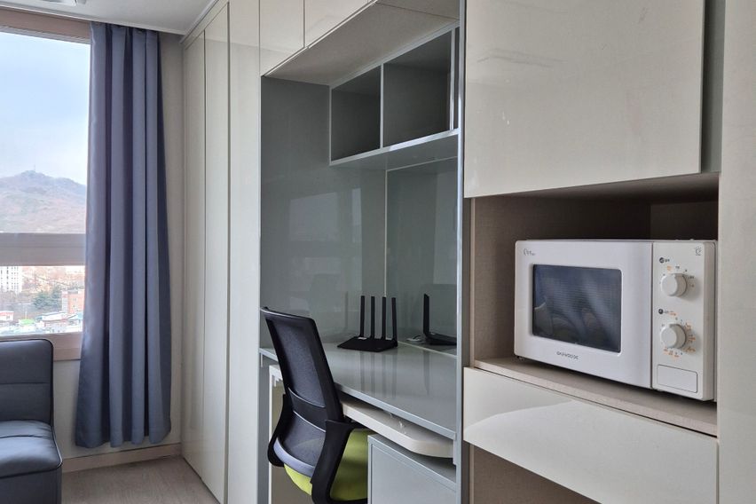 신촌역 2분거리 시티뷰