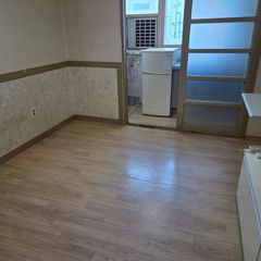 302호 방 이미지