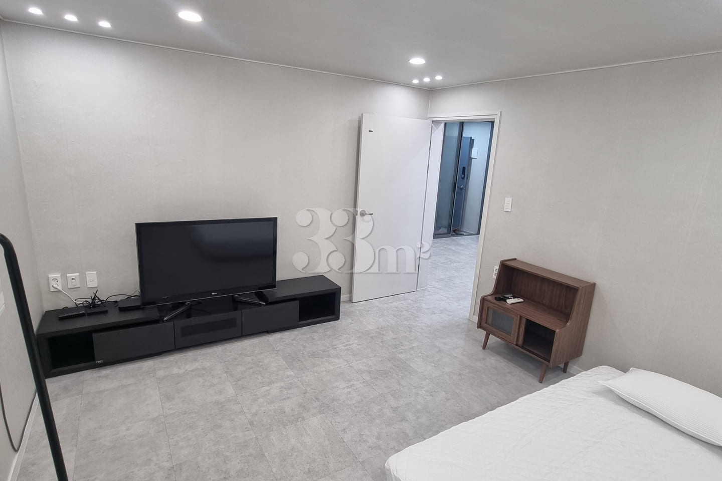New construction, 2 bedrooms + living room N2 4th image