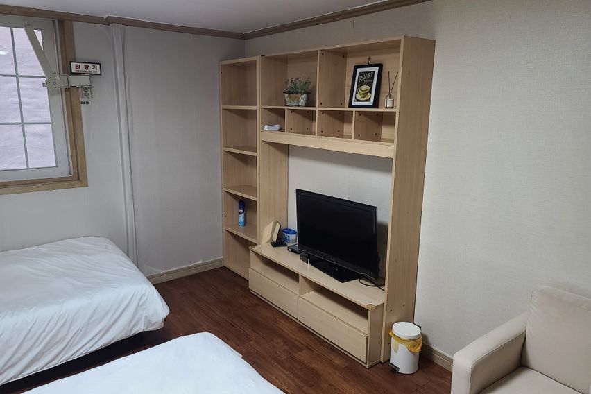 부산역첼로하우스304