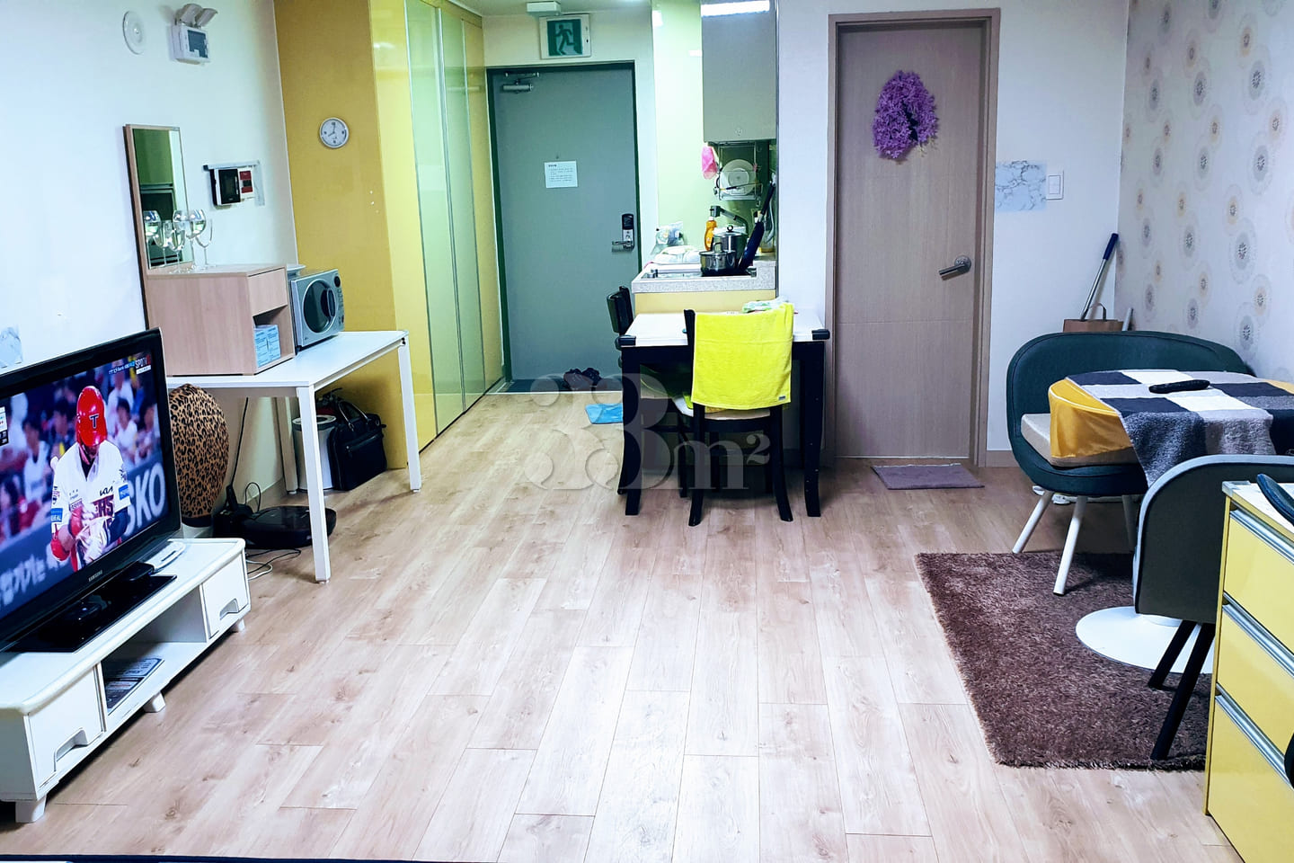 O2 Zone Apartment in Sinan-dong 4th image