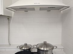 Brand-new, spacious two-room unit; parking av 6th image