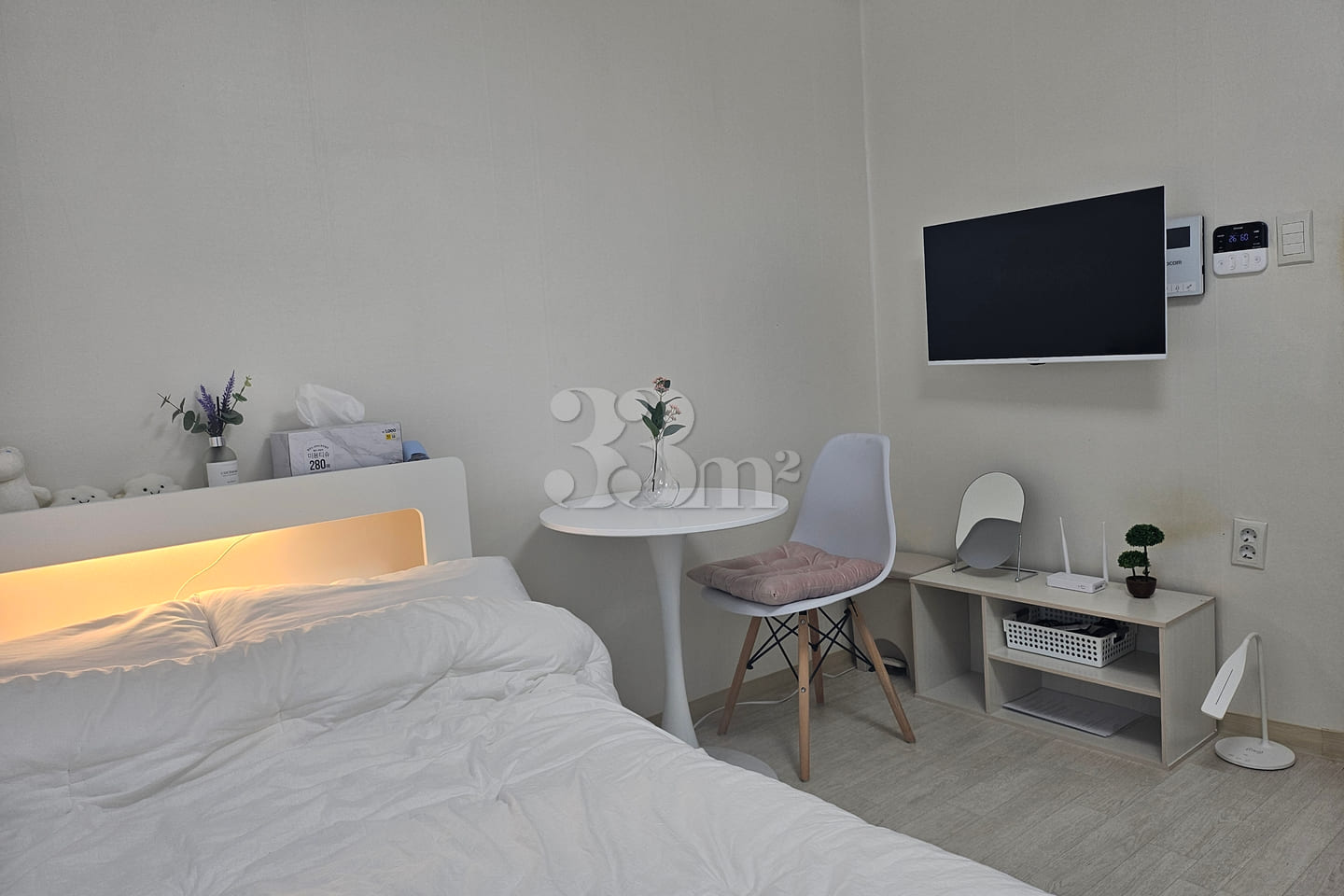Warmth Room No. 2 5th image
