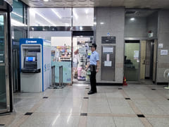 Hongdae Station π― Business Trip π Foreigner 13th image