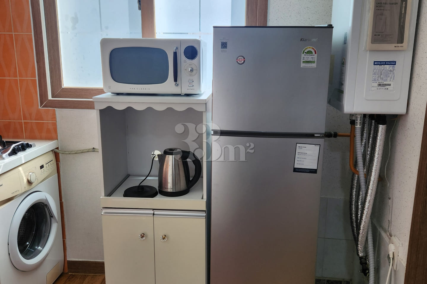 Separate kitchen 1th image