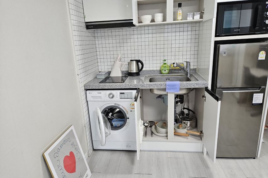 Newly opened, 9 minutes from Hongik Universit 6th image