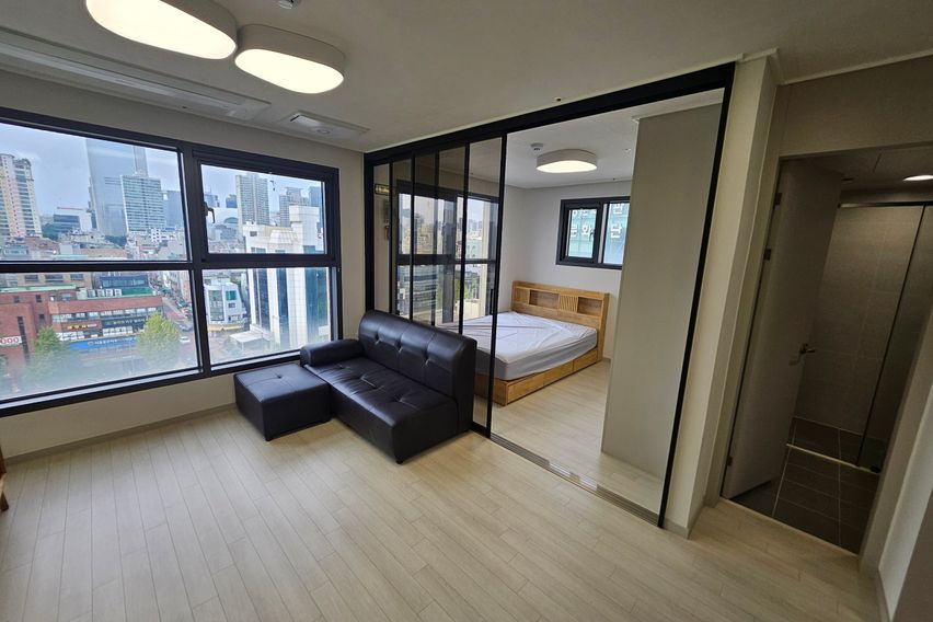 화사한집 0번째 이미지