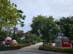 Walk to Hongik University Station 17th image