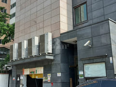 Line 7 Parking Office ๐ Special Price 11th image
