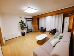 Large, detached 3-bedroom house in Bangbae, 1 3th image