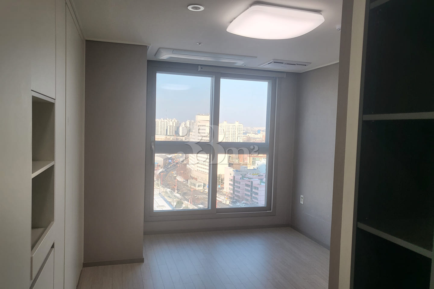 Newly built office right next to Incheon Stat 7th image