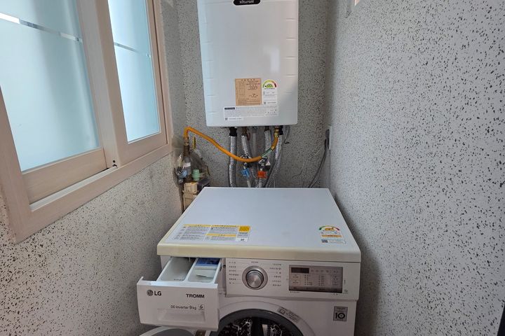 Fully furnished two-room apartment in Doksan- 4th image