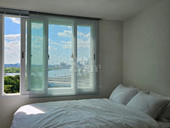 Mapo Han River view, dryer available 4th image