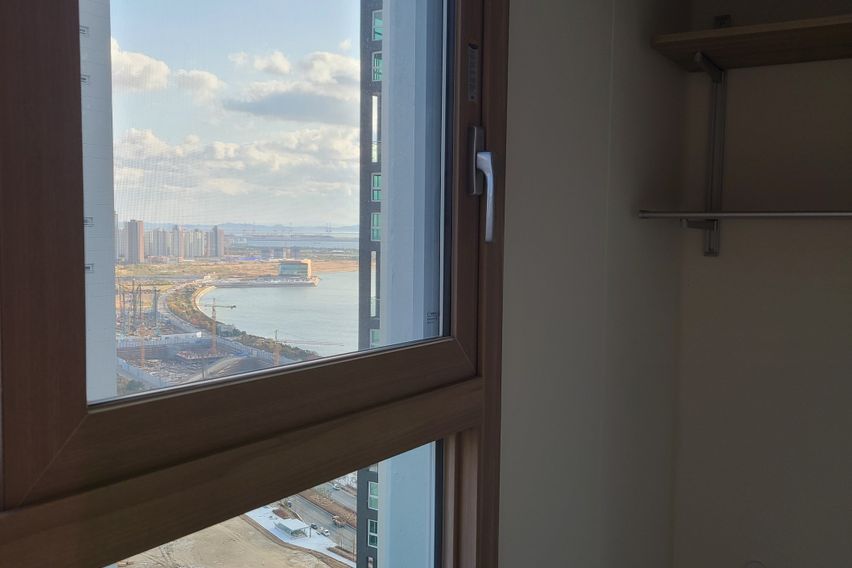 달빛축제공원역 5분거리