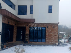 Sunny house with a good walking path. 14th image