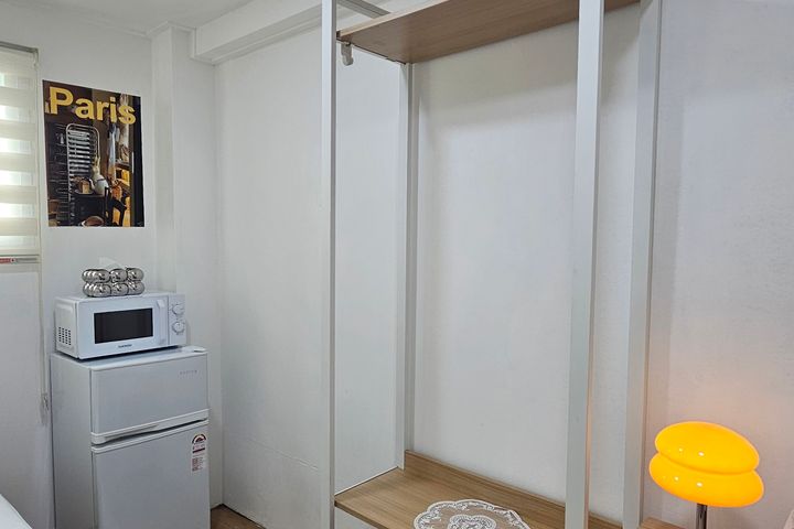 Deluxe Room, 100m from Sinnonhyeon Station 3th image