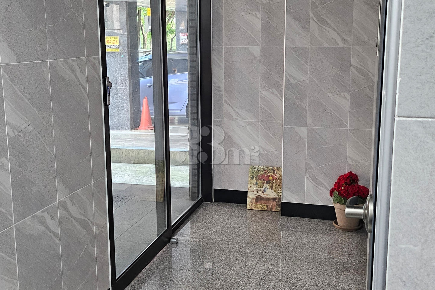 Pretty 1.5-room apartment in Dunsan-dong 11th image