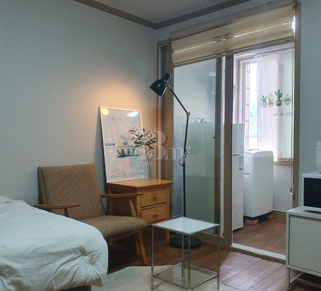 Forêt Room 9th image