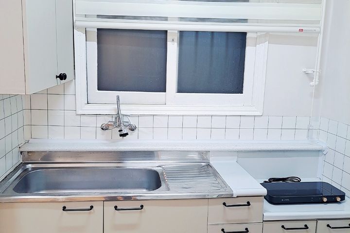 Exclusive use of the 2nd floor near Suwon Hwa 11th image