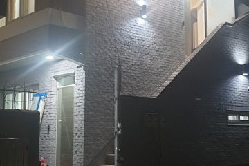 애니하우스 102호