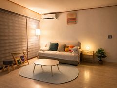 Spacious, Great-Value 2-Room Unit (Sleeps 3) 5th image