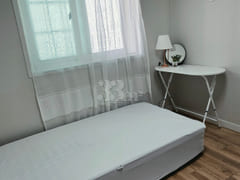 Two-room unit with a living area; short-term  2th image