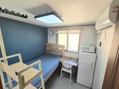 A room with good value for money 0th image